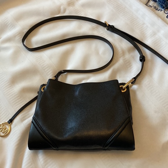 Purse - Picture 2 of 2